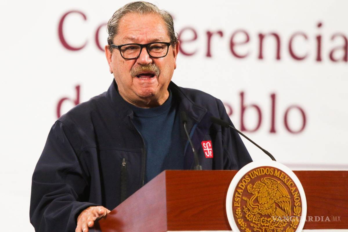 Tres plumas femeninas contra Taibo II y la crisis lectora