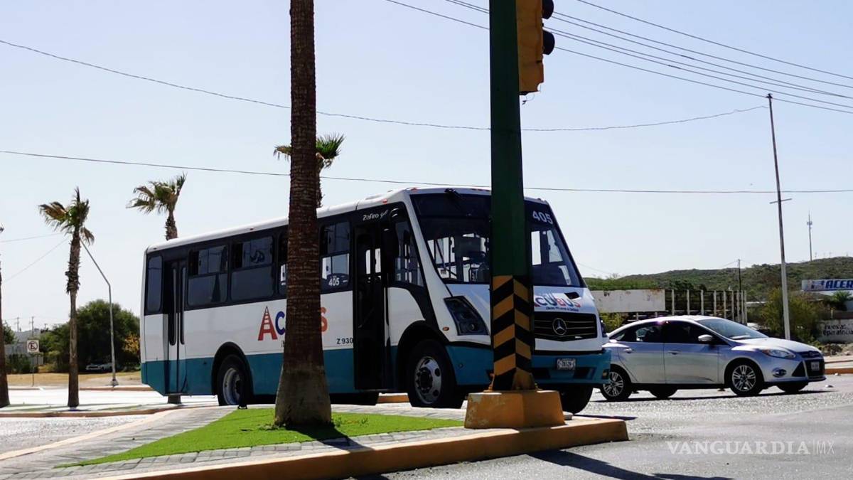 En Acuña, choferes se bajan ‘por calorón’ y sufre Acubús