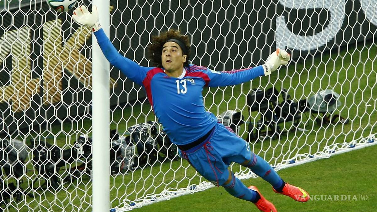 Guillermo Ochoa en la mira de un grande de Brasil