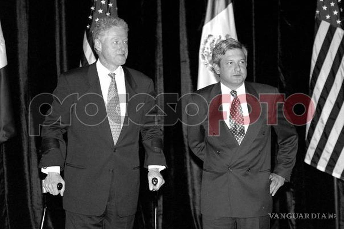 $!Falsa, la foto de López Obrador junto a Carlos Salinas