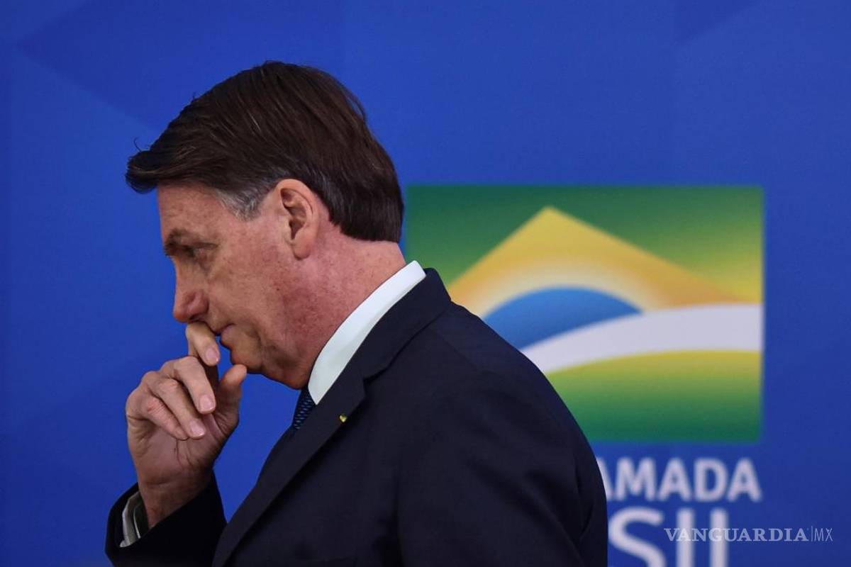 Bolsonaro acusa en FB a la OMS de incentivar la masturbación y homosexualidad en los niños; borra el mensaje