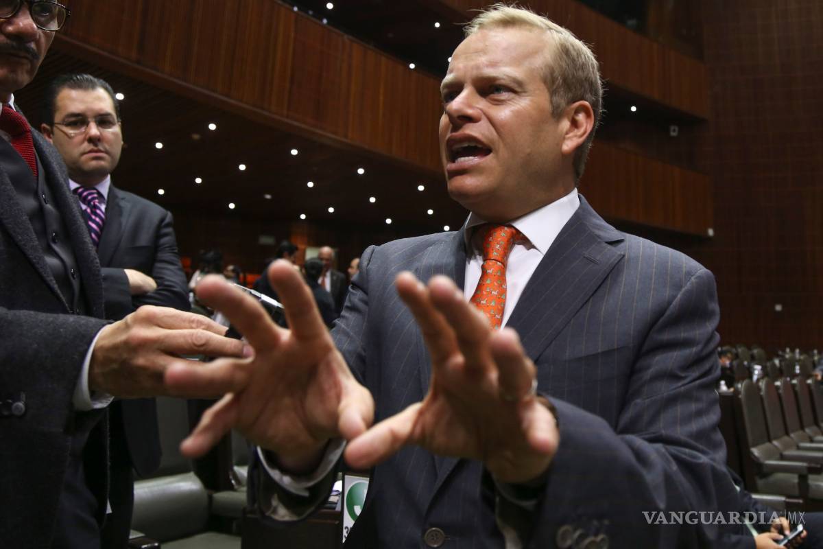 La Fepade va por socios de Escobar