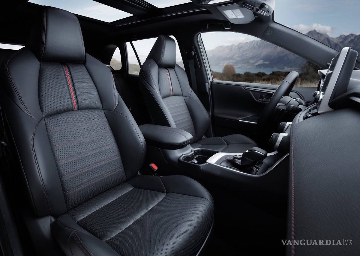 $!Toyota RAV4 Prime, versión híbrida enchufable de 38 km/l y aspecto deportivo