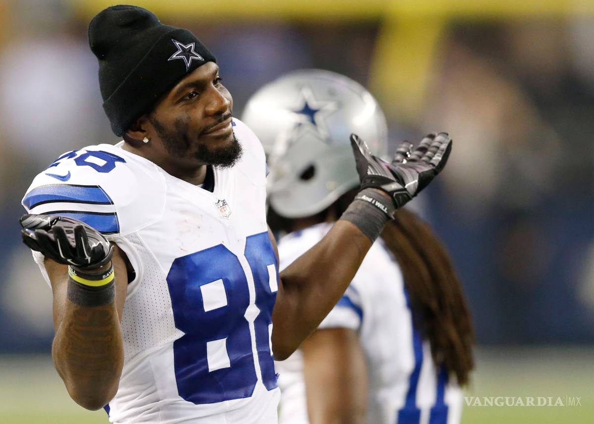 $!Dez Bryant apunta al cielo, tendrá una oportunidad con los Saints