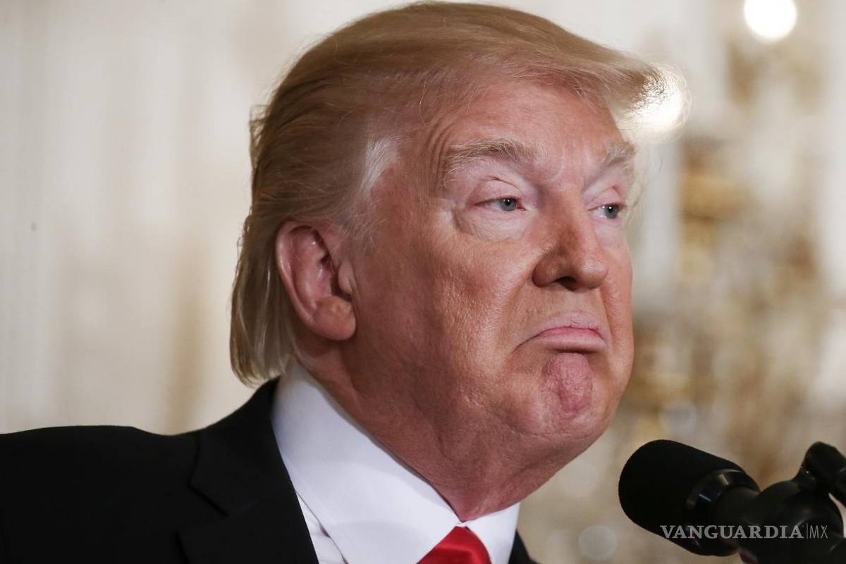 Donald Trump defiende urgencia de desmantelar Obamacare