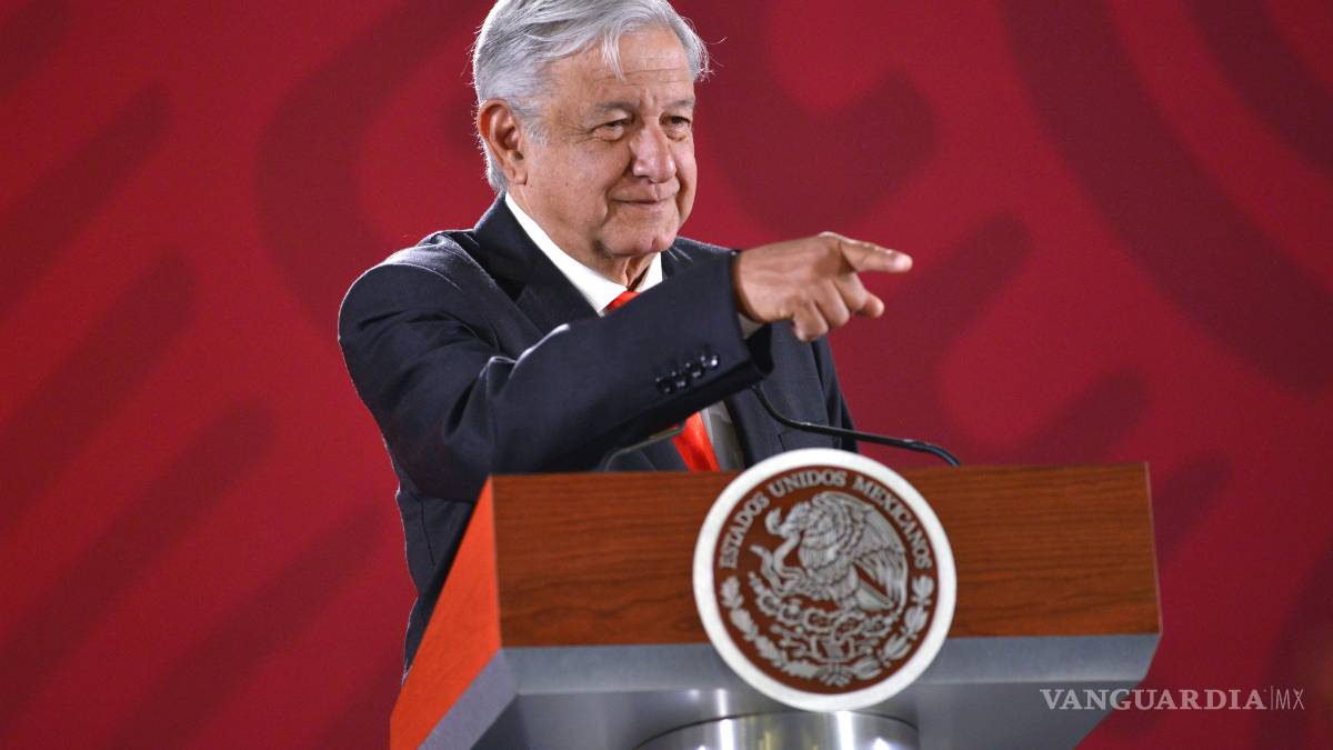 "Es una mirruña de lo que se robaron": AMLO muestra video de sobornos a exfuncionarios del Senado