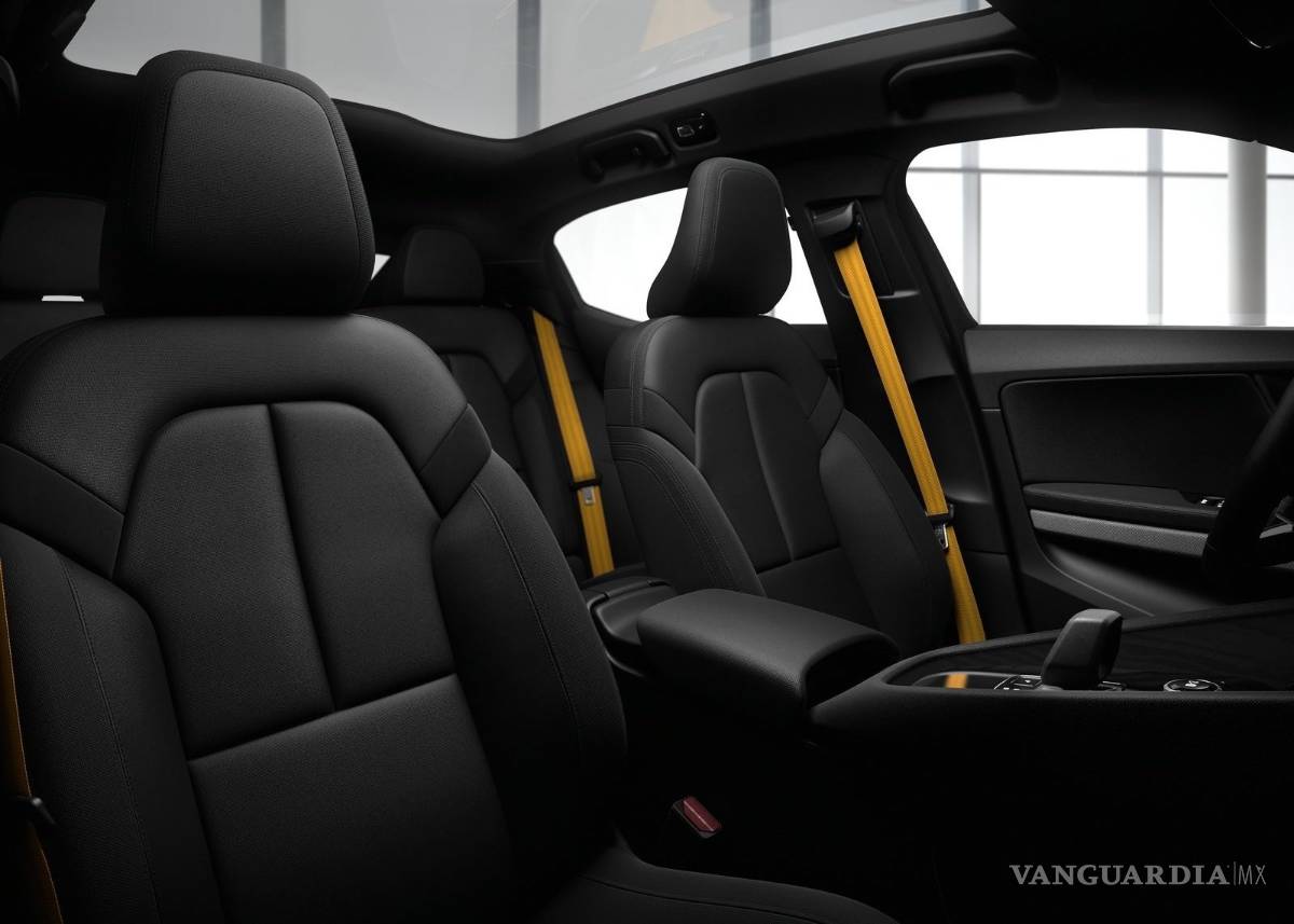 $!Llega el Polestar 2, un sedán fastback capaz de derrocar al Tesla Model 3