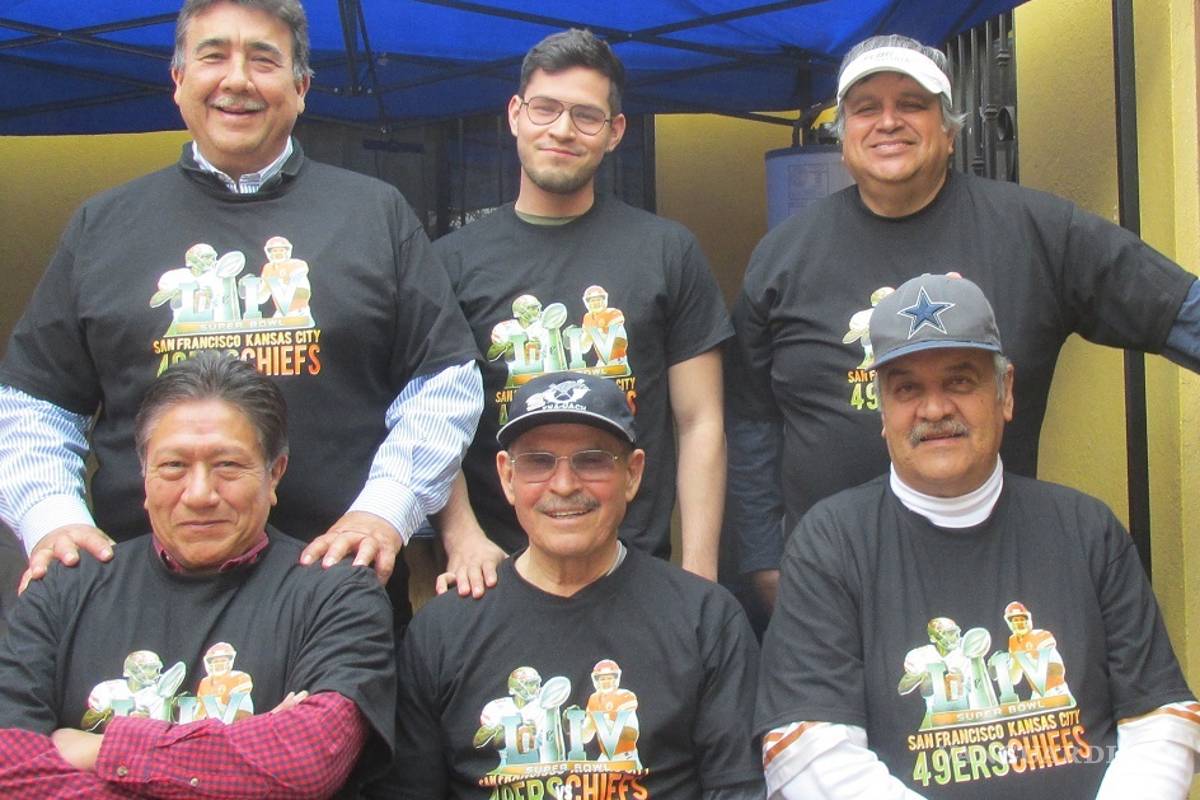 Exjugadores conviven durante el Super Bowl