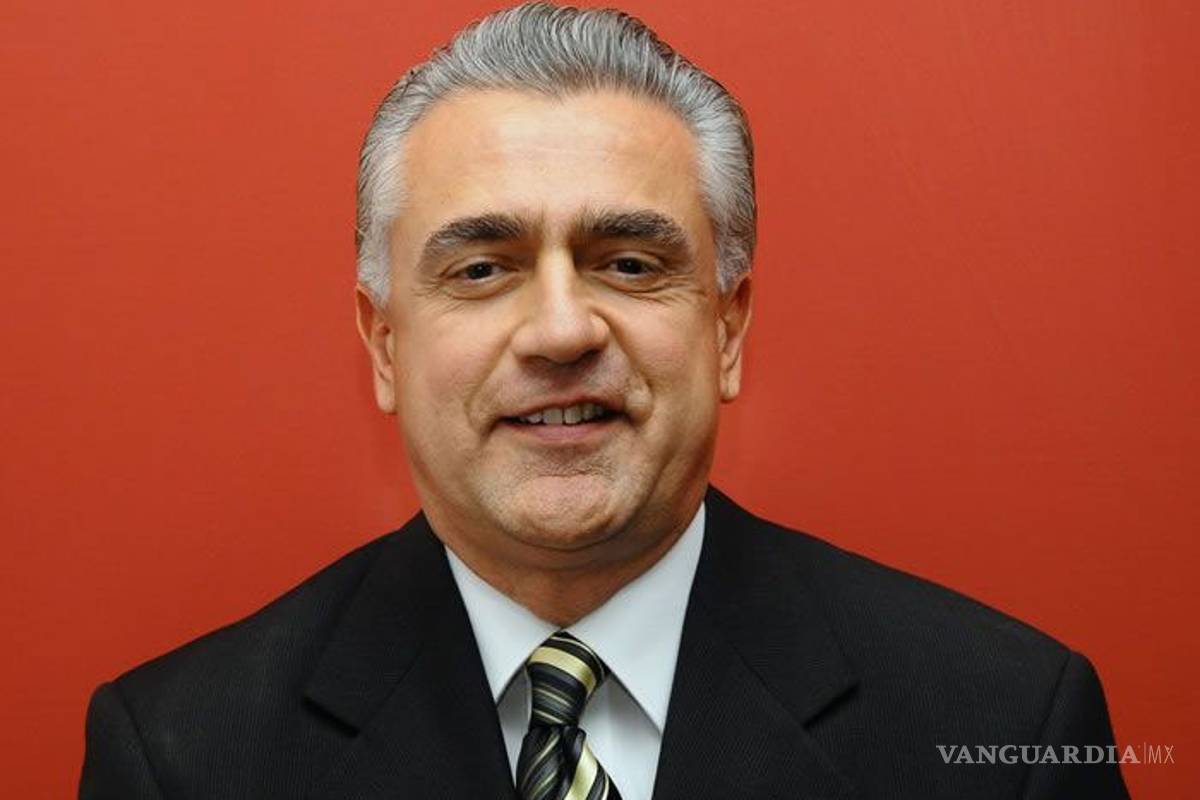 Pide Enrique Serrano se investigue a precandidatos en Chihuahua