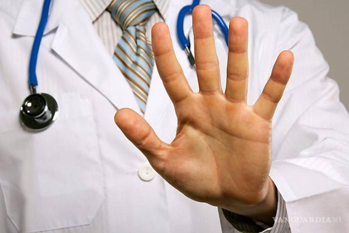 Buscan criminalizar por objeción de conciencia, aseguran médicos