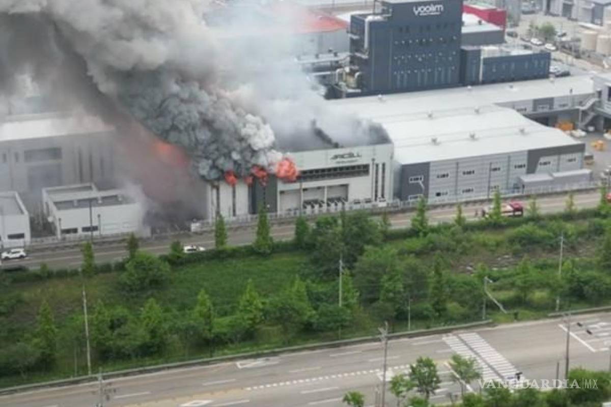 $!Más de 20 muertos dejaría incendio en fábrica de baterías en Corea del Sur