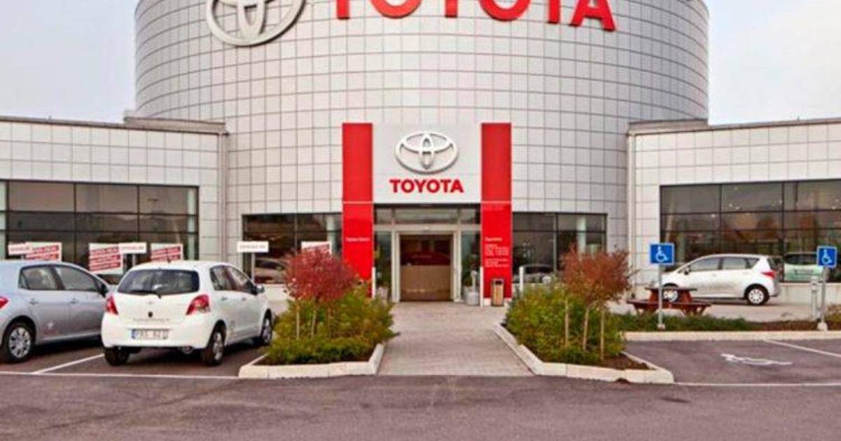 Debido a los aranceles, beneficio neto de Toyota cayó un 7% en abril-septiembre