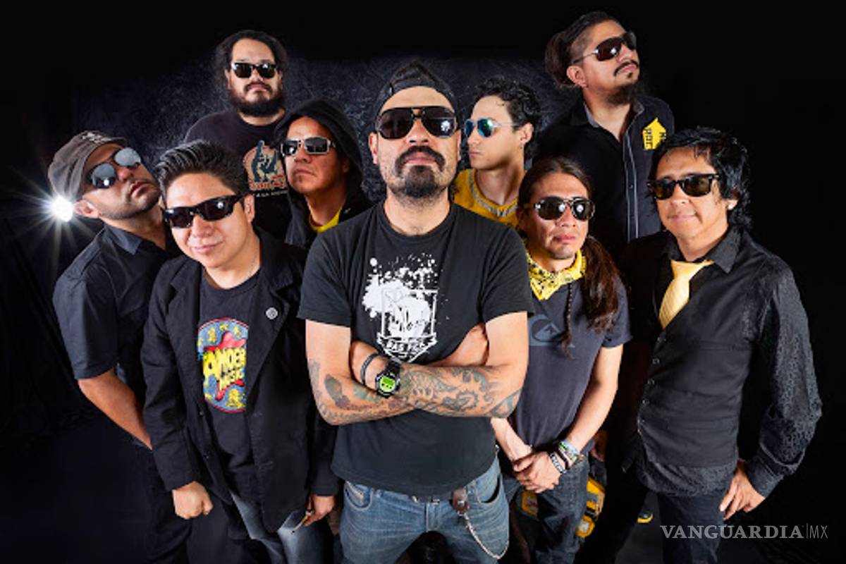 Panteón Rococó le pide a AMLO ‘que preste’ avión presidencial para concierto