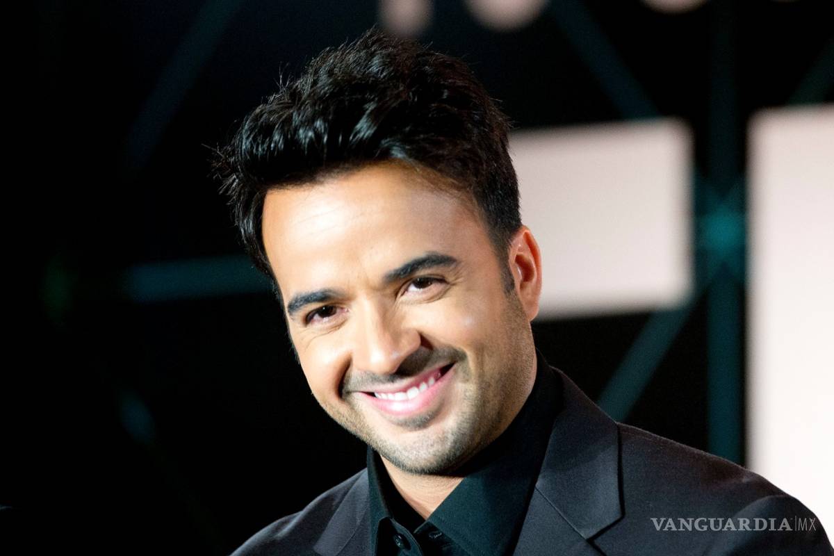 Lideran Luis Fonsi y Ed Sheeran lista de lo más vendido