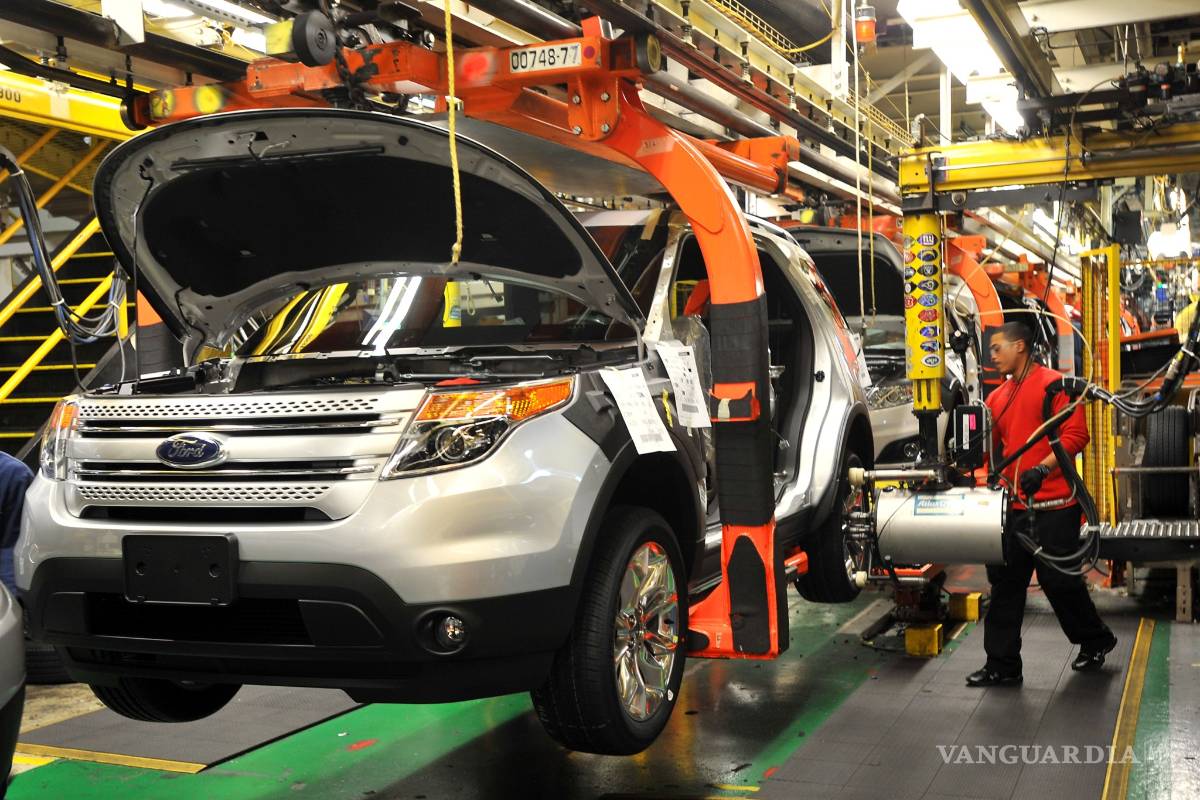 Ford invertirá mil mdd para incrementar su producción en EU, fabricará tres nuevos SUV