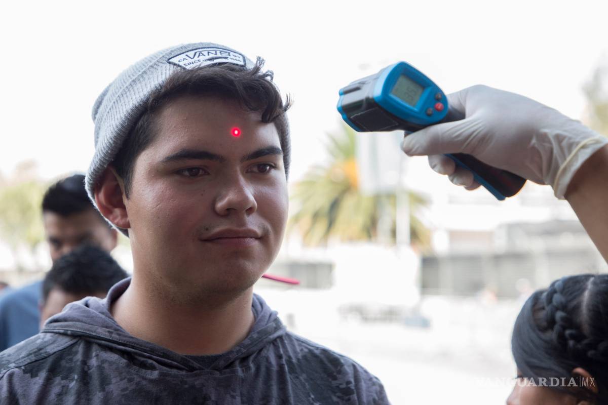 Vive Latino se celebra con toque sanitario en México