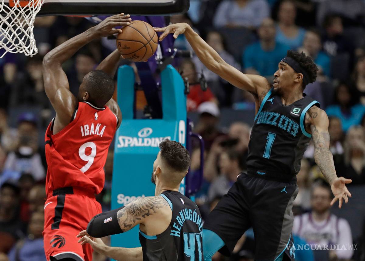 $!Los Hornets le ponen fin a la racha ganadora de los Raptors