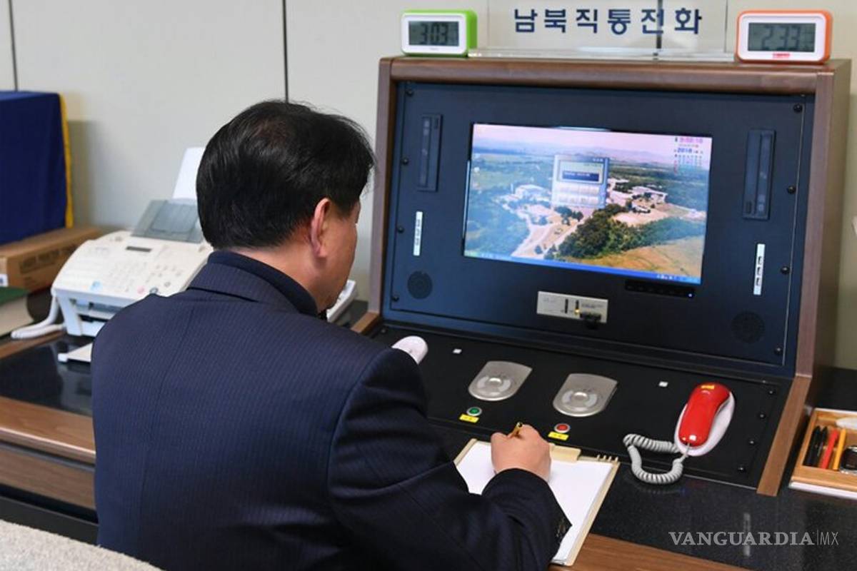 Corea del Norte reabre la línea directa fronteriza con el sur