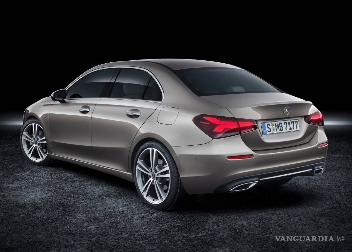 $!Mercedes-Benz Clase A, elegante sedán que se fabricará en México y llegará en 2019