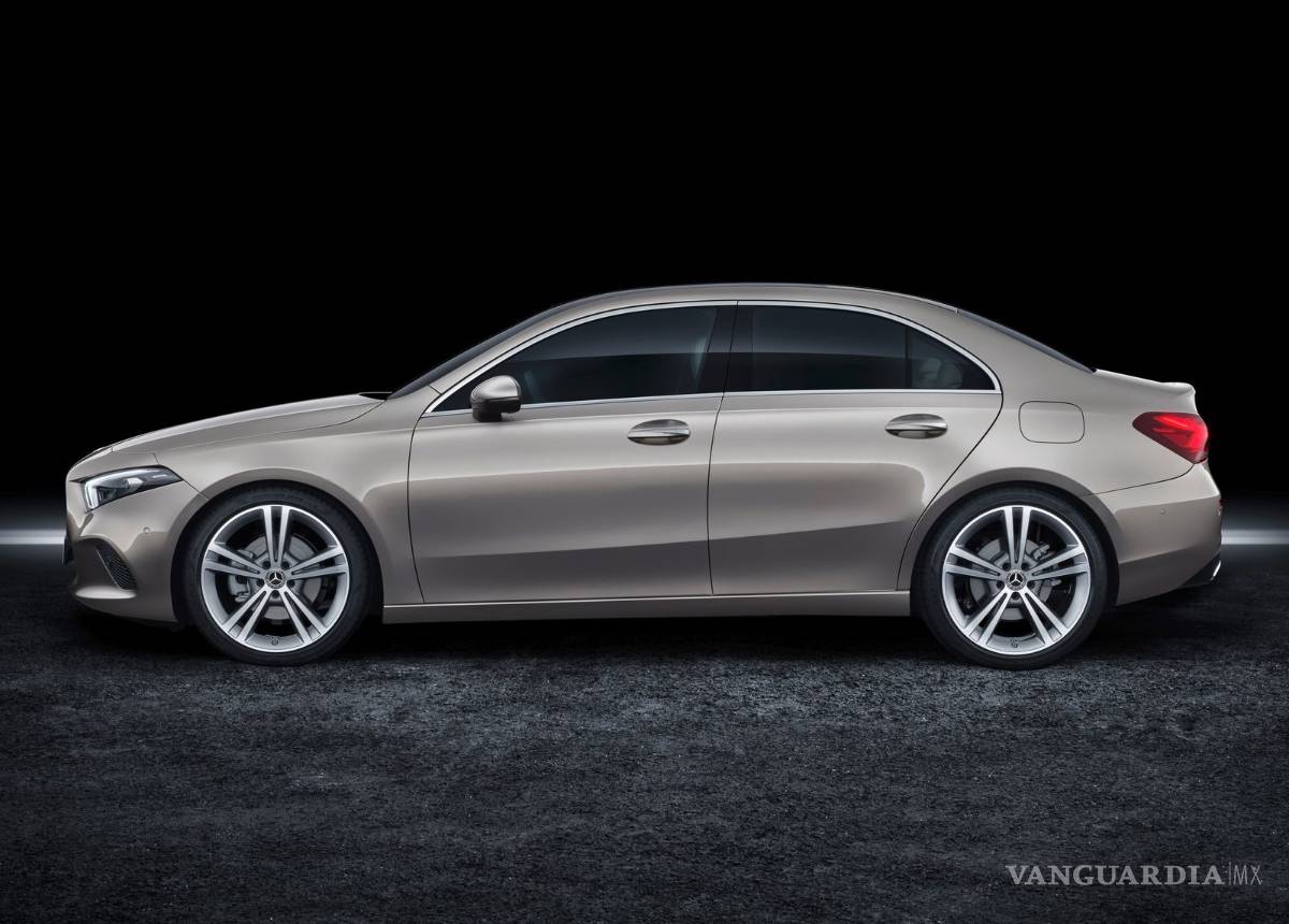 $!Mercedes-Benz Clase A, elegante sedán que se fabricará en México y llegará en 2019