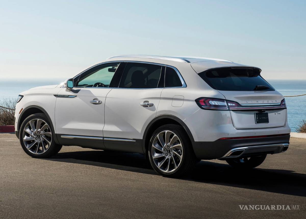 $!Lincoln Nautilus ofrece lujo y comodidad; precios, versiones y equipamiento