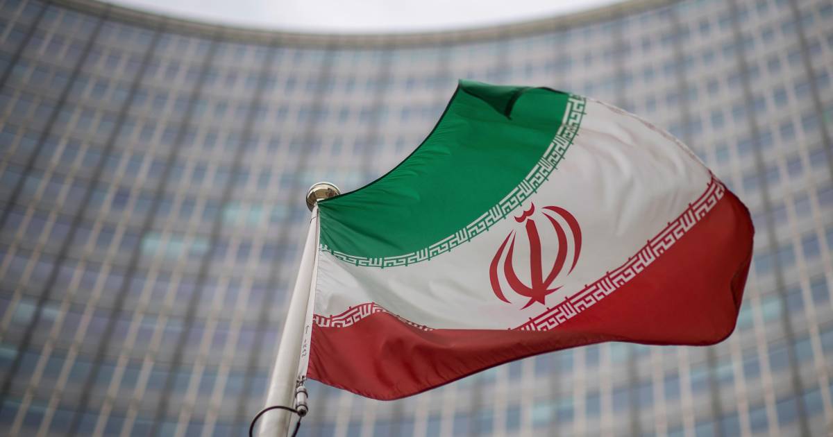 Irán rechaza resolución de agencia atómica de la ONU y amenaza con tomar represalias