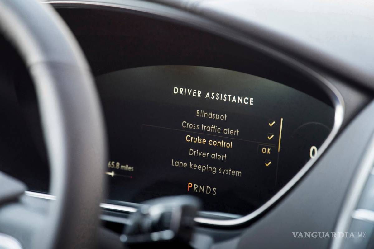 $!Lincoln Nautilus ofrece lujo y comodidad; precios, versiones y equipamiento