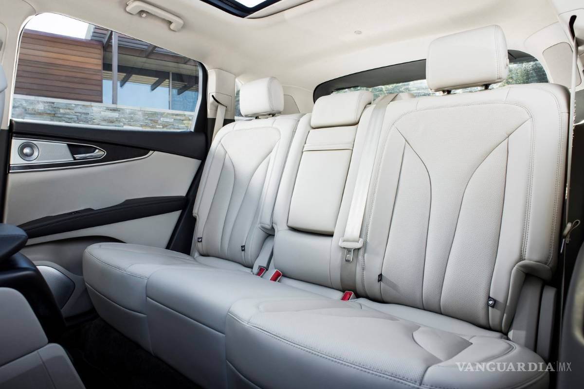 $!Lincoln Nautilus ofrece lujo y comodidad; precios, versiones y equipamiento