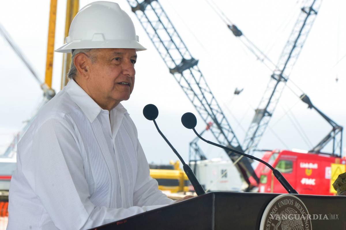 AMLO reconoce a Rocío Nahle, Octavio Romero y Manuel Bartlett por labor en el sector energético