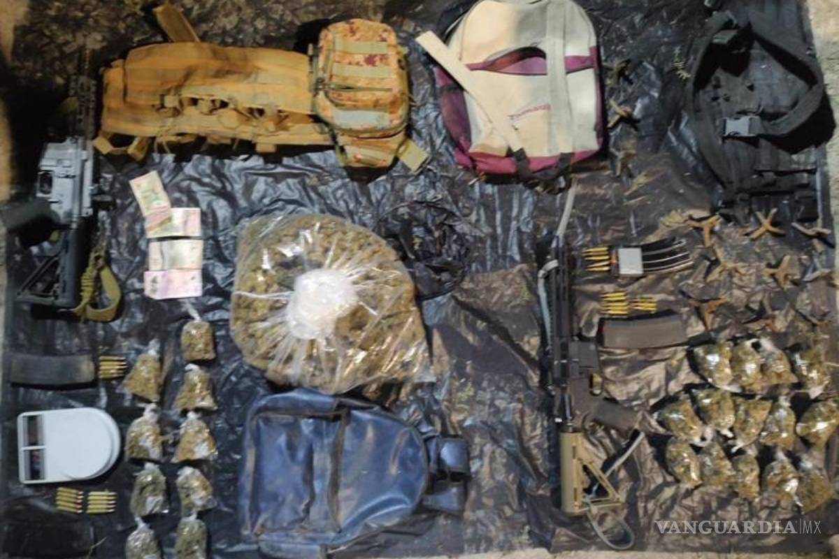 $!A los presuntos se les decomisaron armas, drogas y ponchallantas, de acuerdo con lo que dio a conocer la Secretaría de Seguridad de Nuevo León.