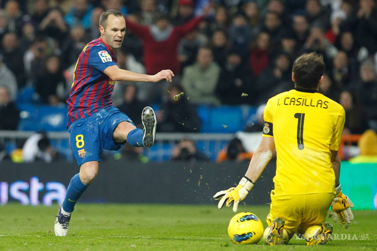 Iniesta, con 34 títulos, es el futbolista español más laureado