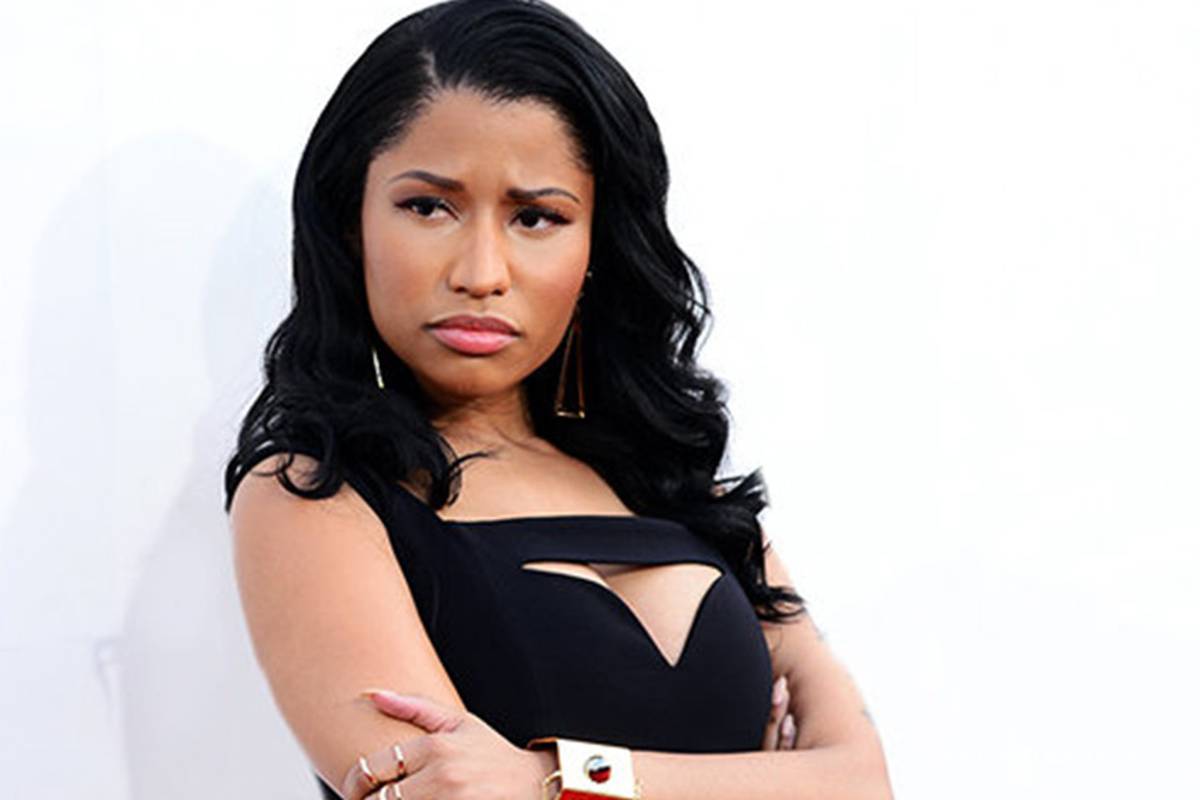 Nicki Minaj causa polémica con anillo