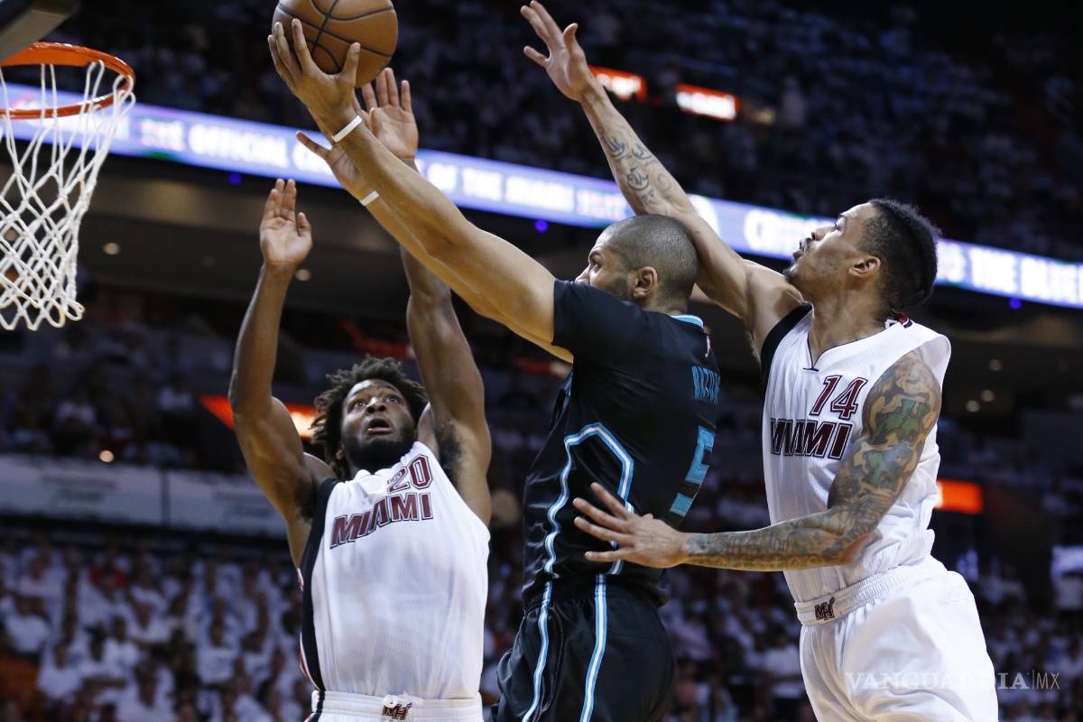 Hornets superan al Heat