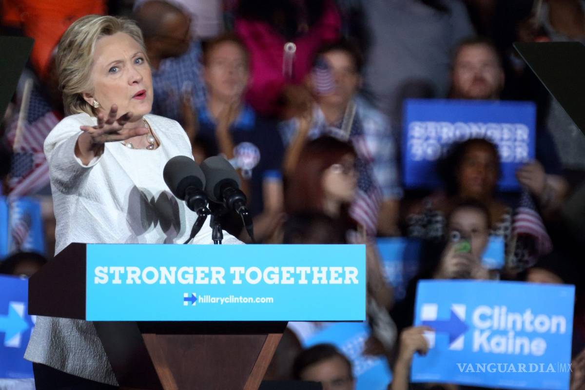 Moody's predice que Hillary Clinton ganará la Presidencia