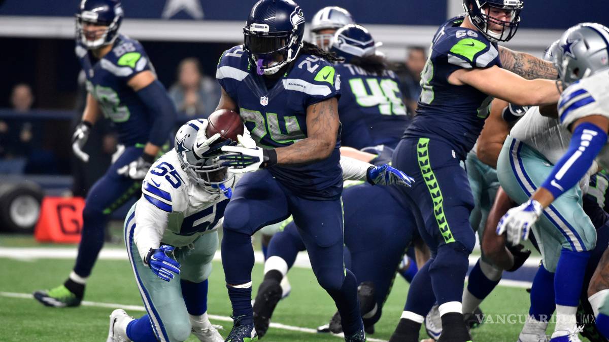 Marshawn Lynch regala dinero en McDonalds