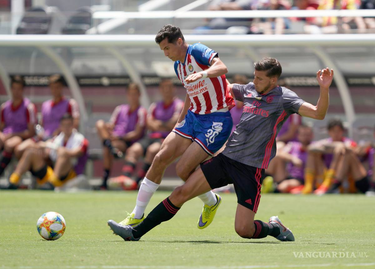 $!Benfica humilla a Chivas y el Rebaño llegará 'tocado' en su debut en el Apertura 2019