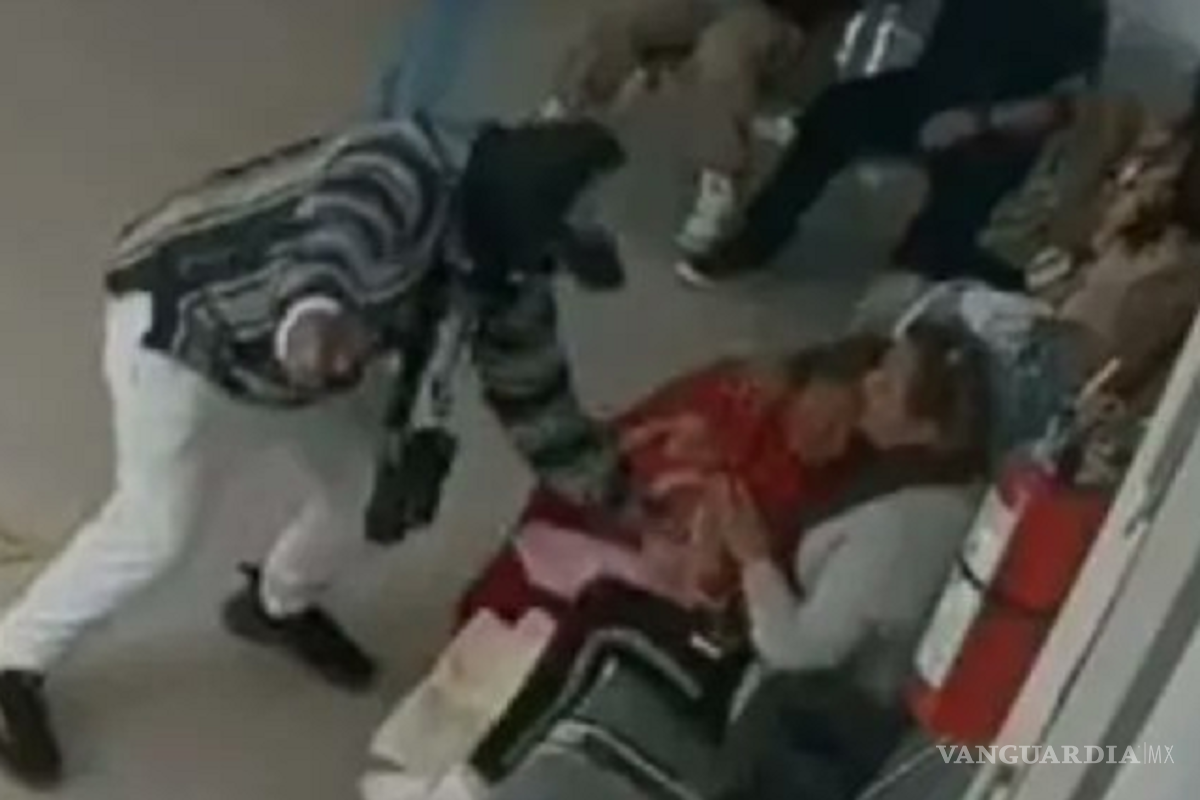 Asaltan a anciana dentro de notaría y le roban 100 mil pesos, en Puebla