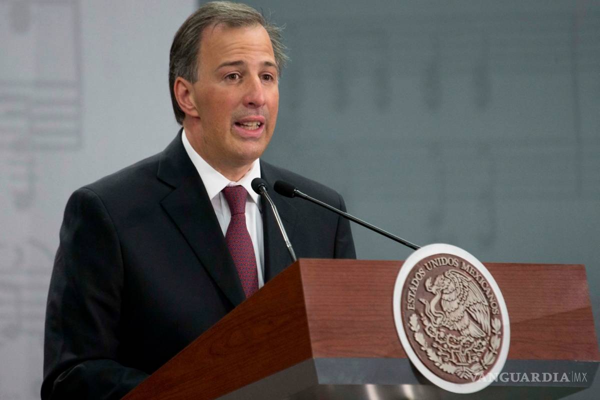 Por ‘gasolinazo’, no tendría que haber alza a precios del transporte público: Meade