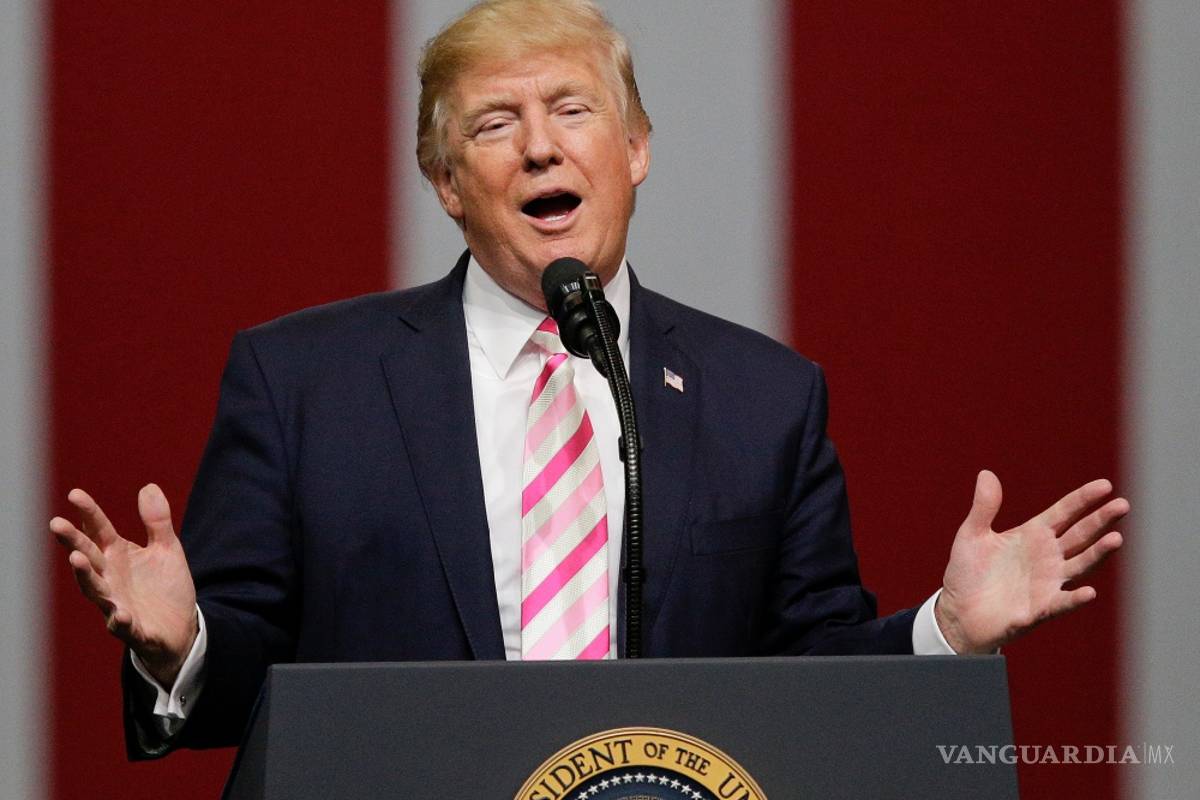 Objeta Trump afirmación de Facebook sobre supuesta propaganda rusa