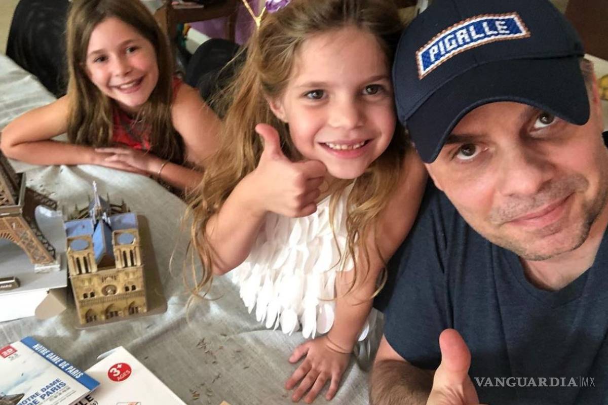 'Si todavía quieren que les pague la colegiatura no le pueden ir al América', el aviso de Martinoli a sus hijas