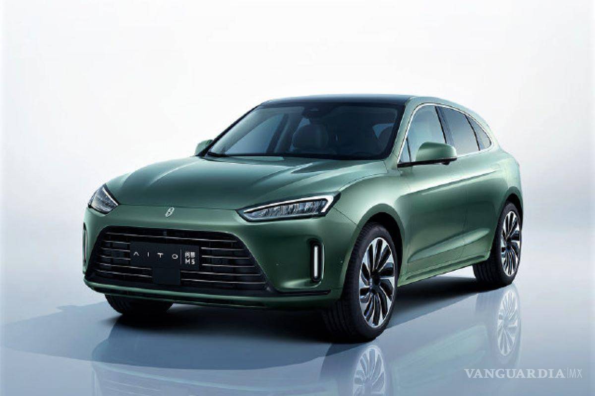 Huawei AITO M5, el gigante tecnológico chino presenta su apuesta eléctrica para el mercado automotriz