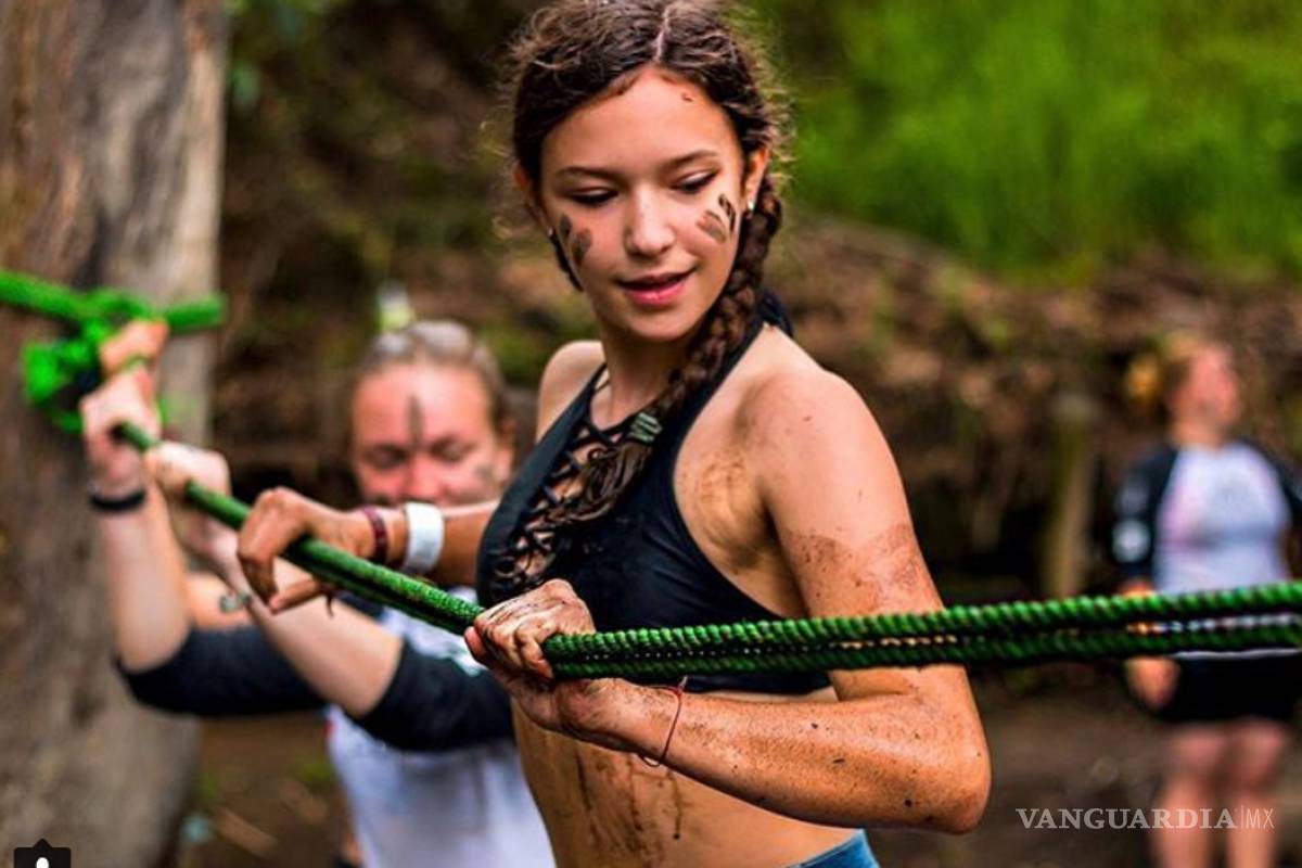 Mía, hija de Andrea Legarreta, llama la atención en redes por su belleza