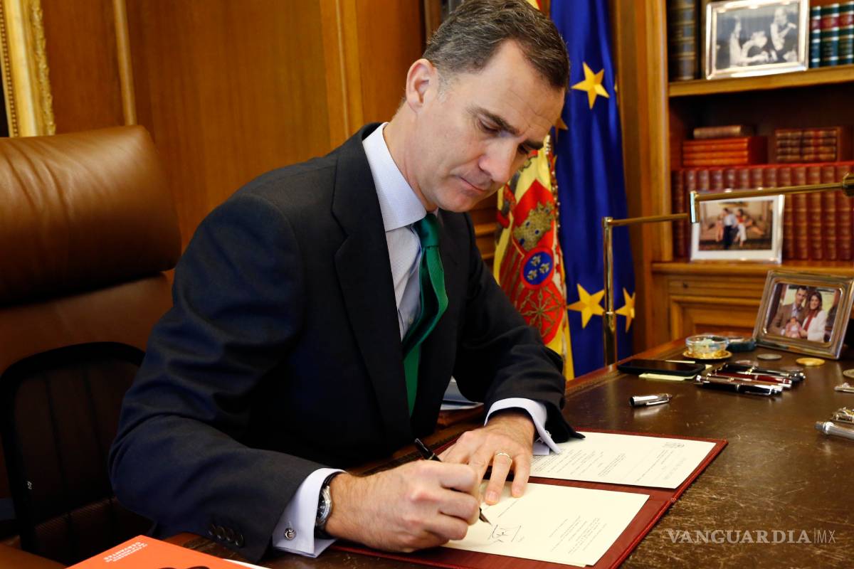 Felipe VI disuelve parlamento y convoca a nuevas elecciones