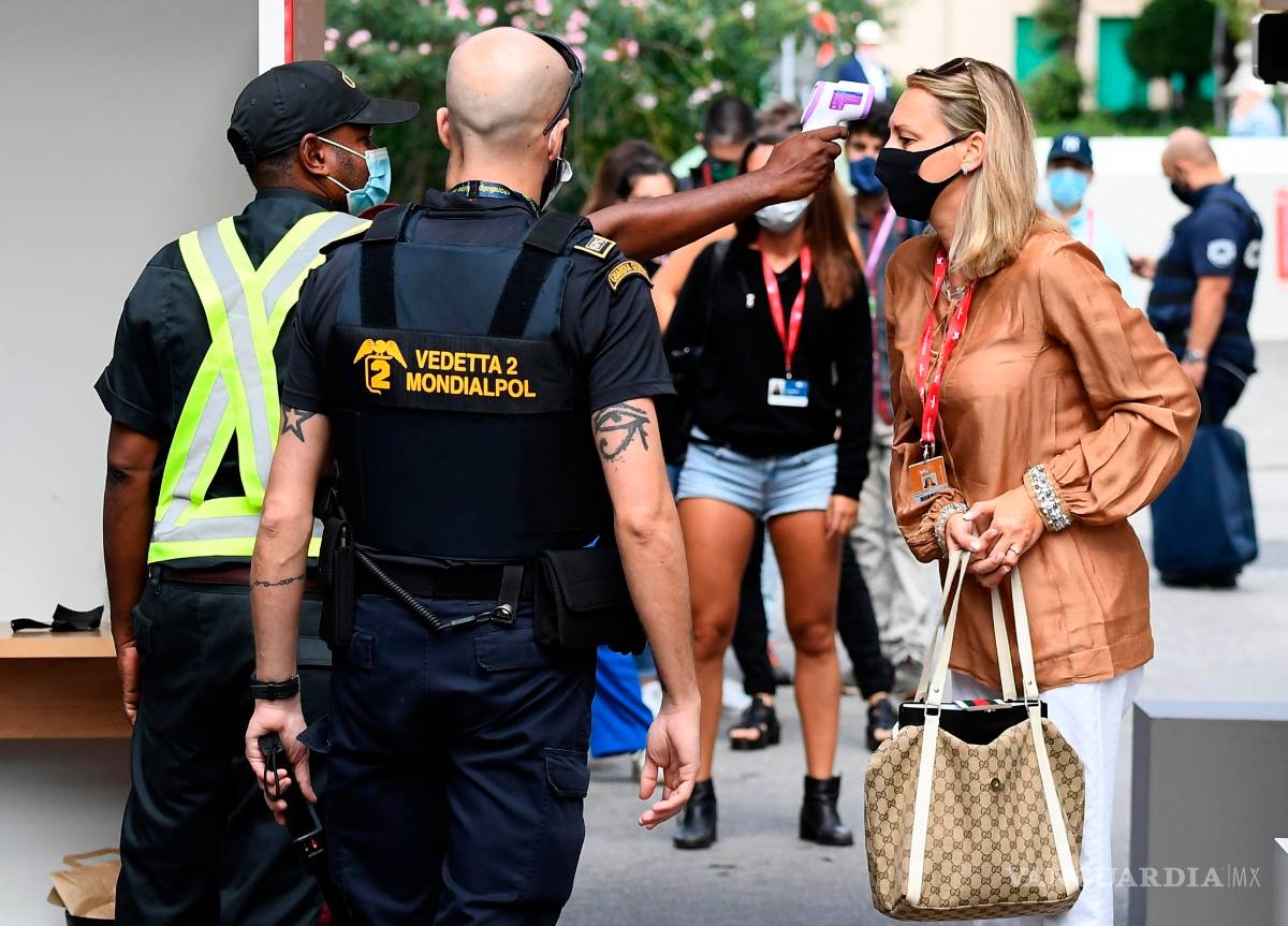 $!Cubrebocas, el accesorio de moda en el Festival Internacional de Cine de Venecia 2020