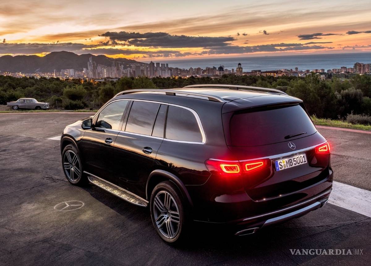 $!Nuevo Mercedes-Benz GLS, todo un Clase S, pero sin temor al off-road