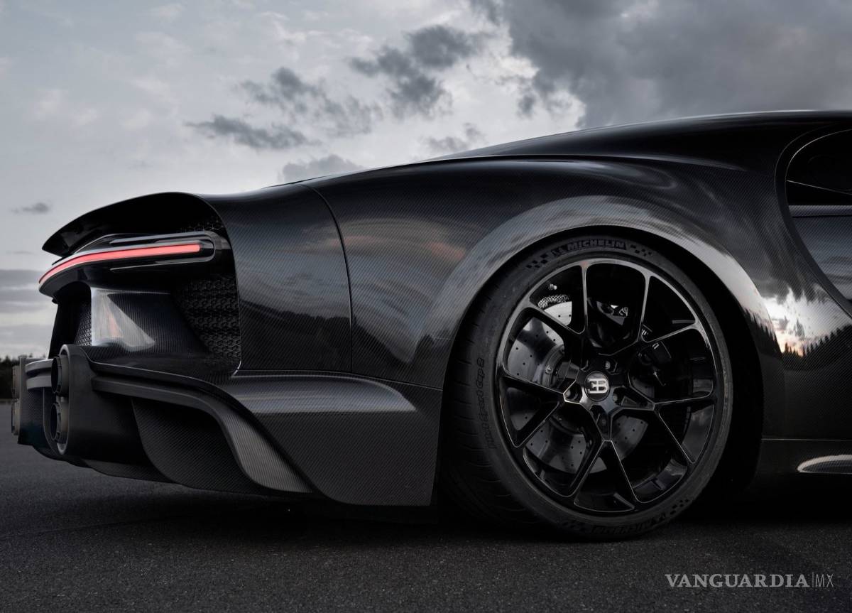 $!¿Te sobran 76 millones de pesos?, eso cuesta el Bugatti Chiron Super Sport 300+, el auto más veloz del mundo