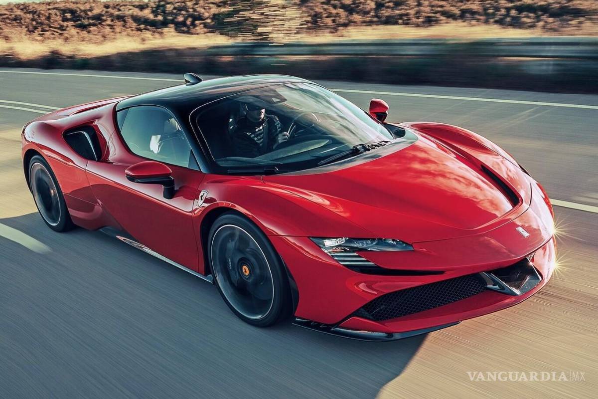 Ferrari presenta Elettrica, su primer auto eléctrico con 986 caballos de potencia
