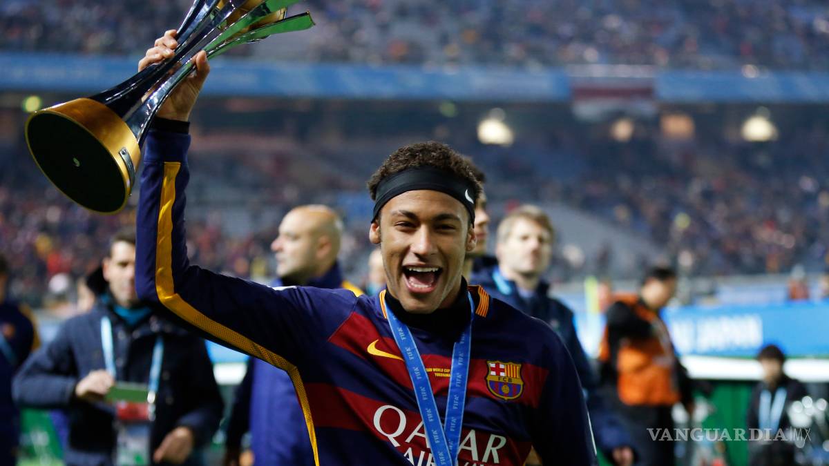 Santos de Brasil reclama pago por Neymar al Barcelona