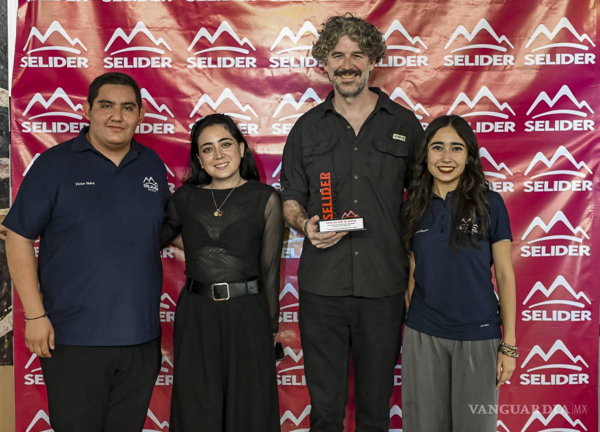 $!Durante la ceremonia inaugural se reconoció la labor de cientos de voluntarios que han fortalecido el proyecto a lo largo de un cuarto de siglo.
