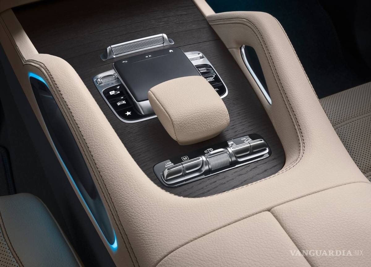 $!Nuevo Mercedes-Benz GLS, todo un Clase S, pero sin temor al off-road